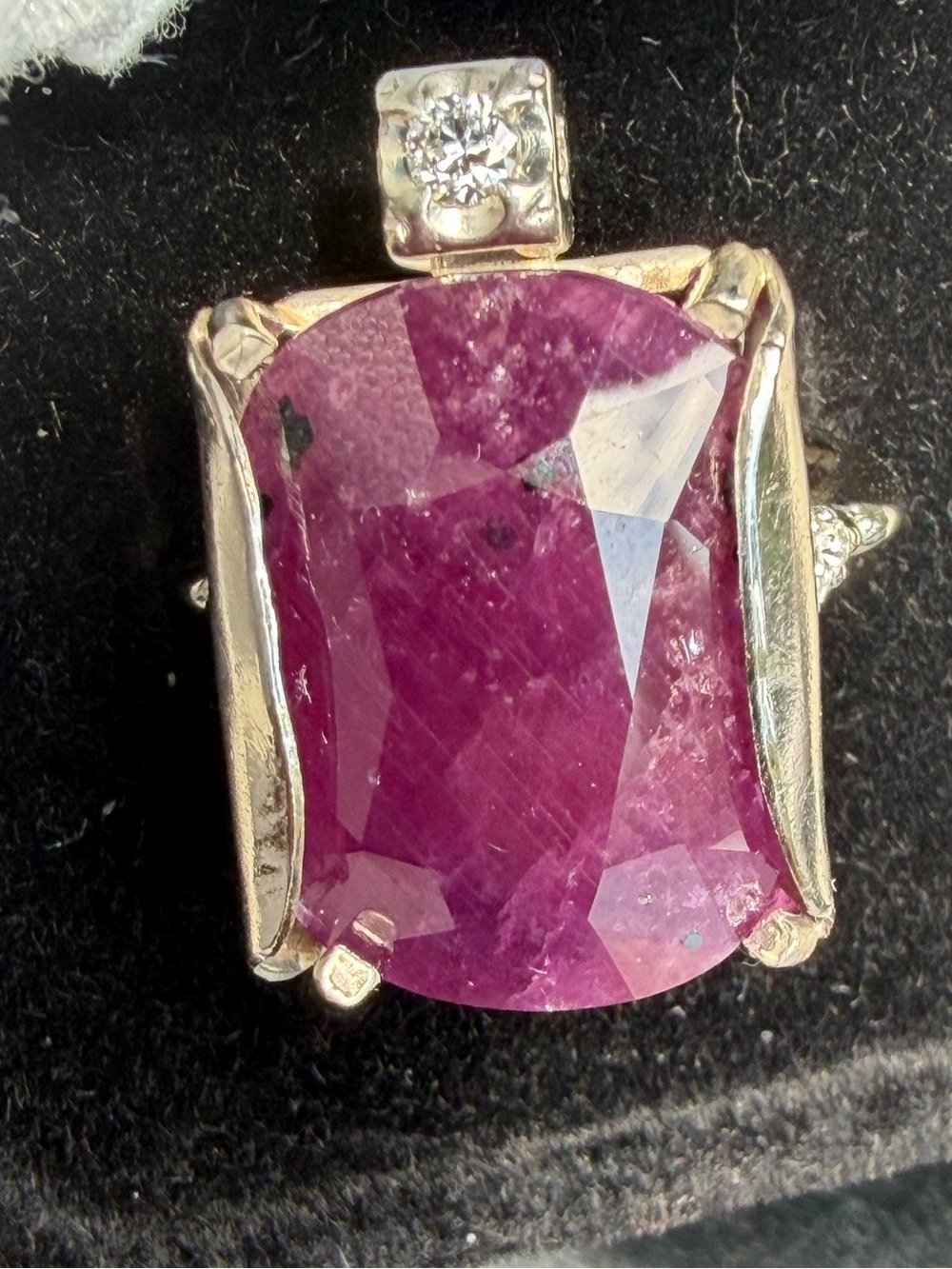 Rare Custom Unique no heat Guinea 29.32ct ruby & diamond 10k &14 k gold, SS ring